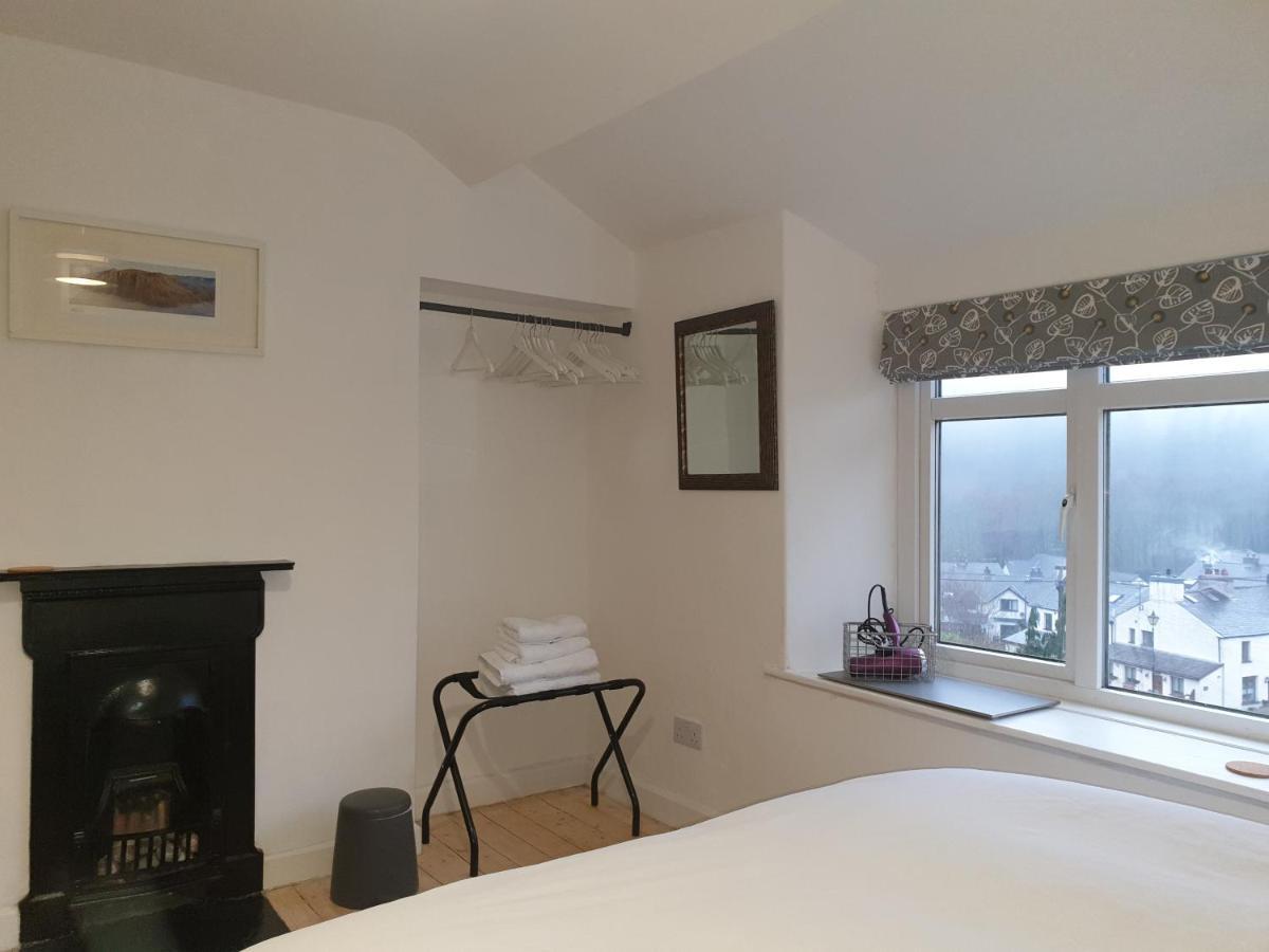 No8 3 Bed Cottage Winter Deals Offered 3 Nights Or More Nov-Mar Backbarrow Room photo